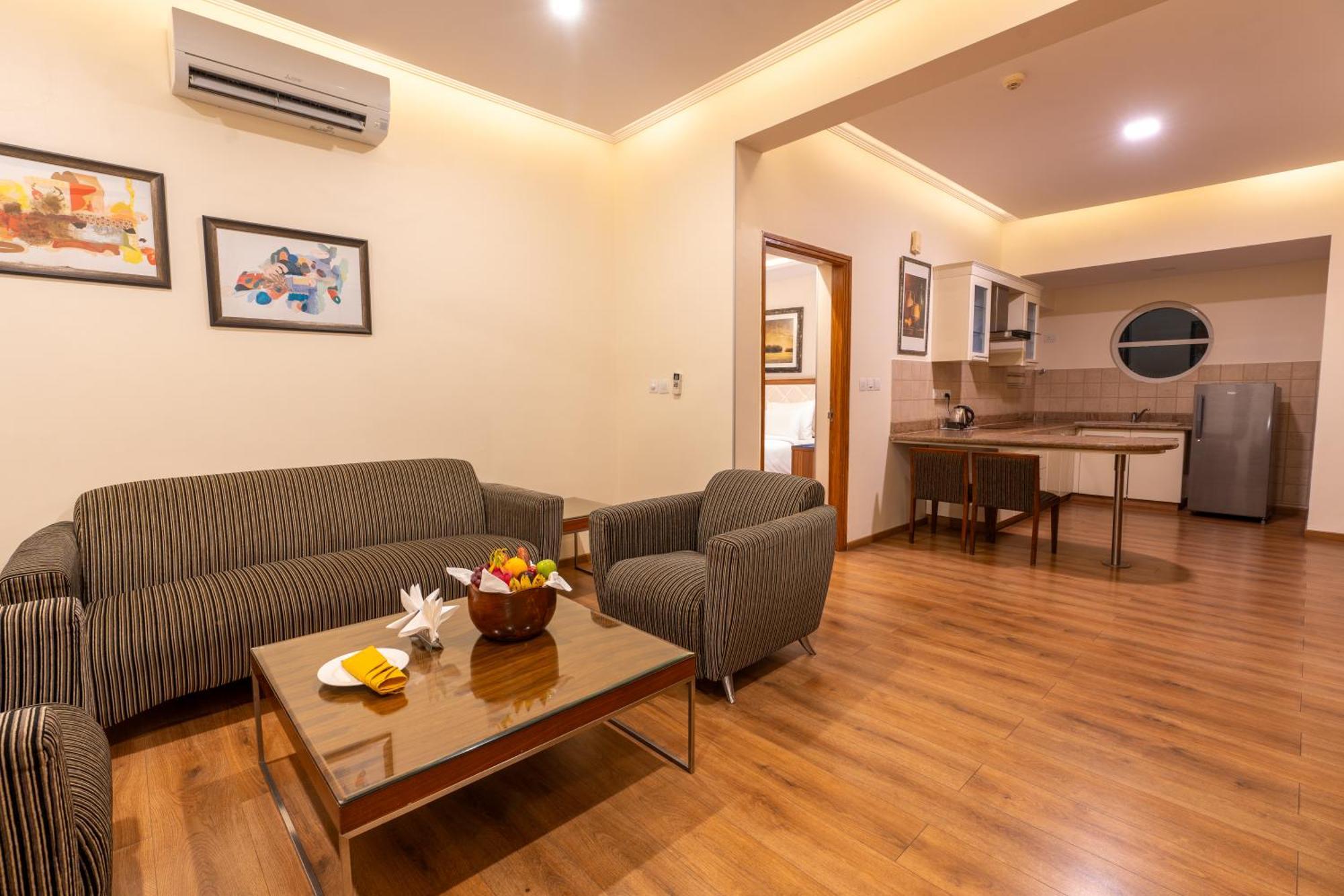 คลาร์ก เอ็กโซติกา คอนเวนชั่น รีสอร์ต แอนด์ สปา Hotel Devanahalli ภายนอก รูปภาพ